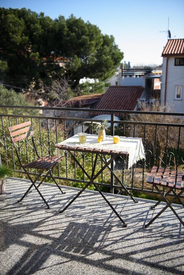 Villa Claudia Lemon Appartment Premantura Eksteriør billede